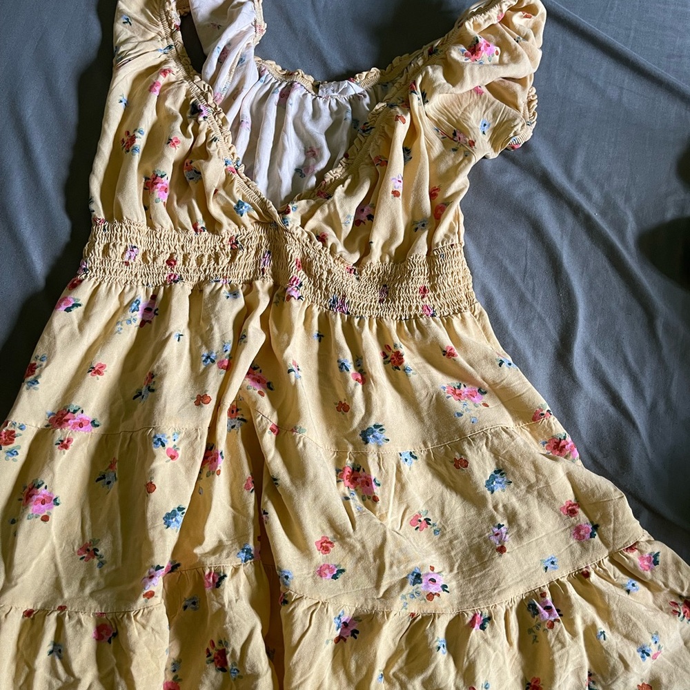 La Hearts (pacsun) floral yellow mini flowy dress